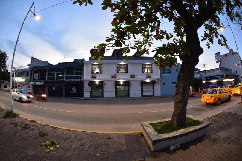 La Maja Suites Villahermosa Ngoại thất bức ảnh